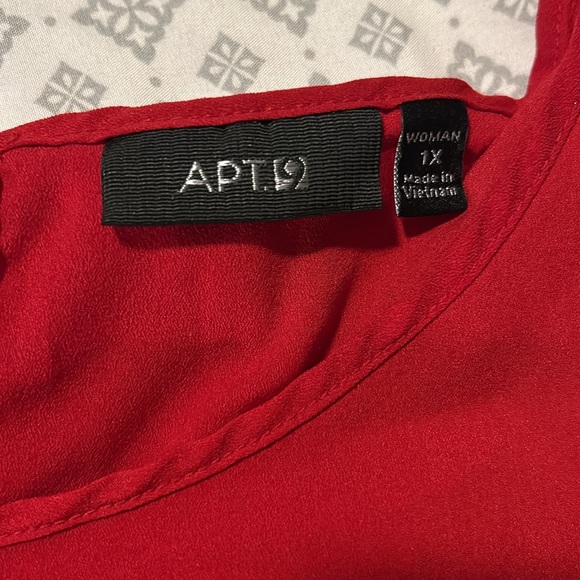 Apt 9 Red Flowy Tank Blouse - 1X - Picture 4 of 5